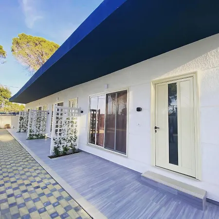 Prázdninový dům Holiday Cabins Vlore Vlorë