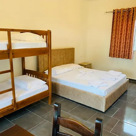 Holiday Cabins Vlore