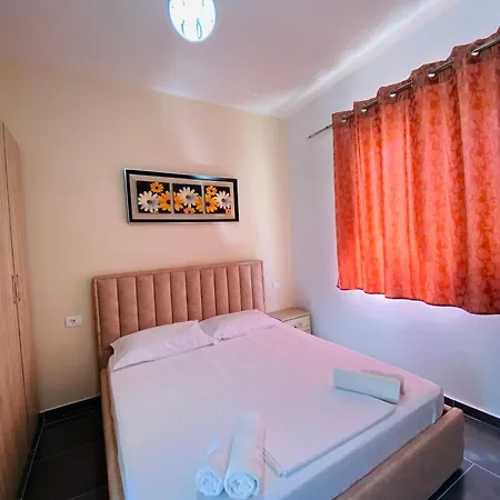Holiday Cabins Vlore