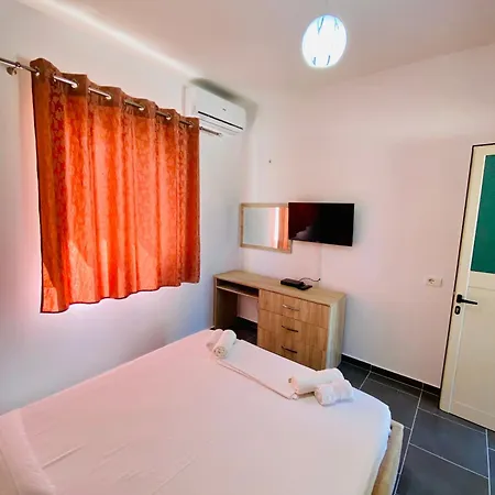 Feriehus Holiday Cabins Vlore